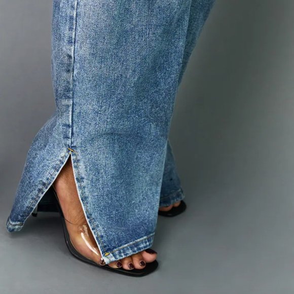 Plus Mid Wash Split Hem Jean - Picture 2 of 4